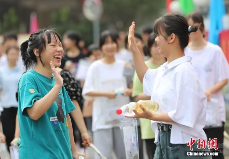 周末影响市场重要资讯回顾：三部门：拟允许在北京等九地设立外商独资医院 小游戏的“苹果税”仍未谈妥